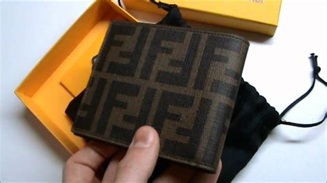 portafoglio uomo fendi